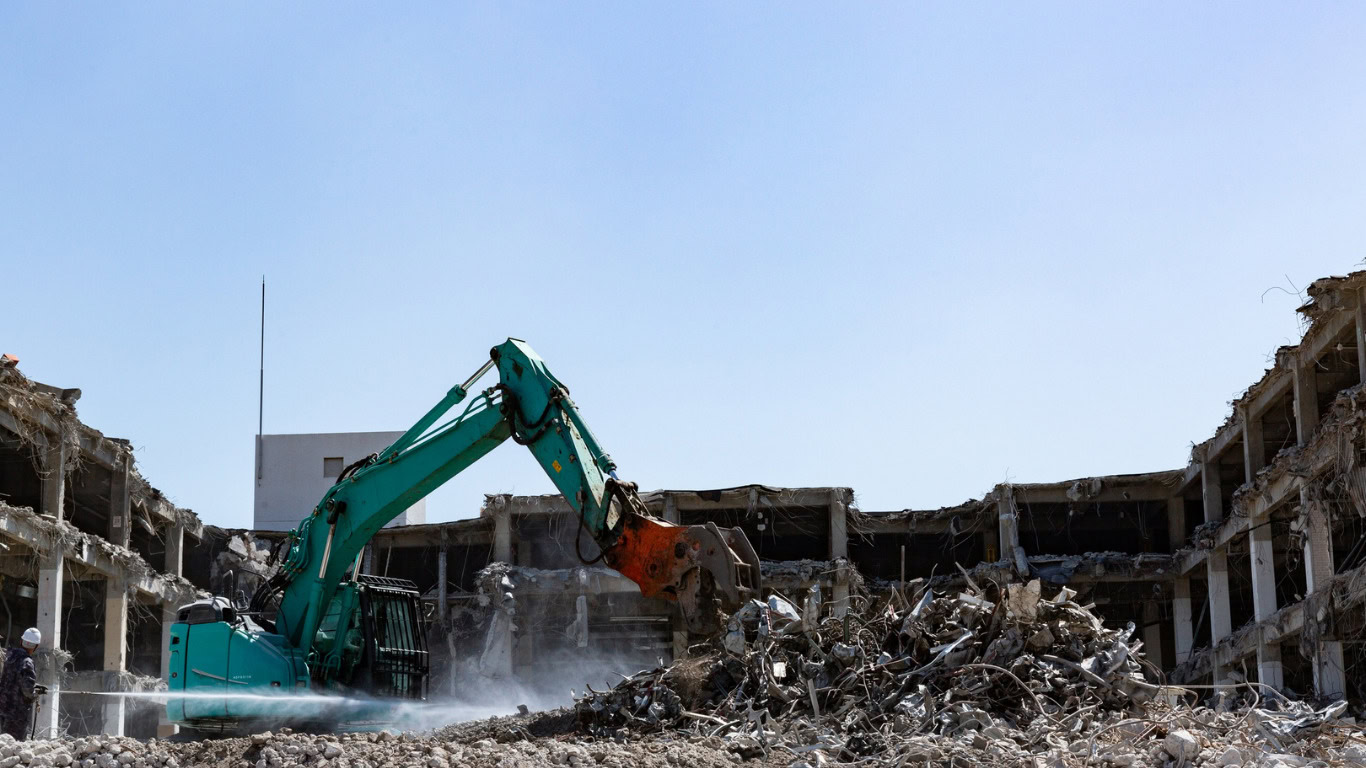 Demolition contractor waste