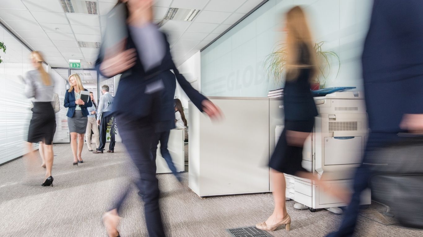 who is responsible for waste in a commercial property